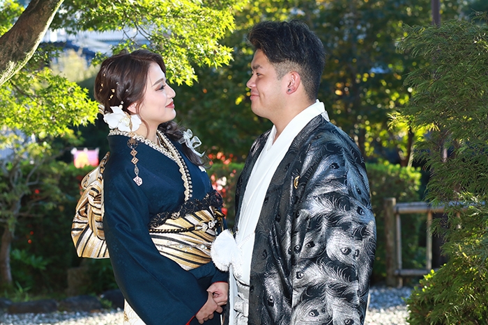 成人男袴の前撮り撮影！好評受けた回り中！